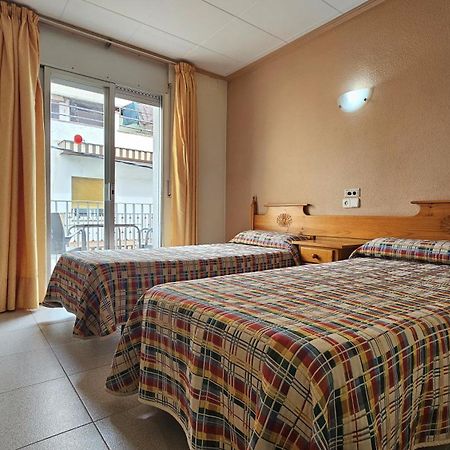 Hostal Los Manos بلانيس المظهر الخارجي الصورة