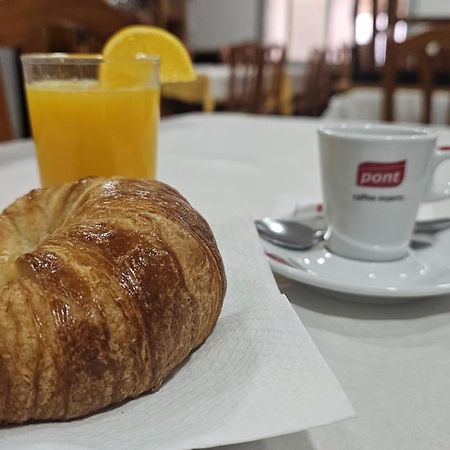 Hostal Los Manos بلانيس المظهر الخارجي الصورة