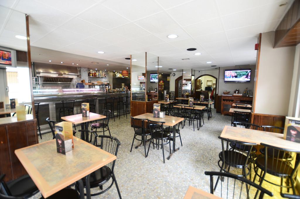 Hostal Los Manos بلانيس المظهر الخارجي الصورة